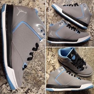 Jordans | As-You-Go (GS) |  Sneakers (6.5 Youth)